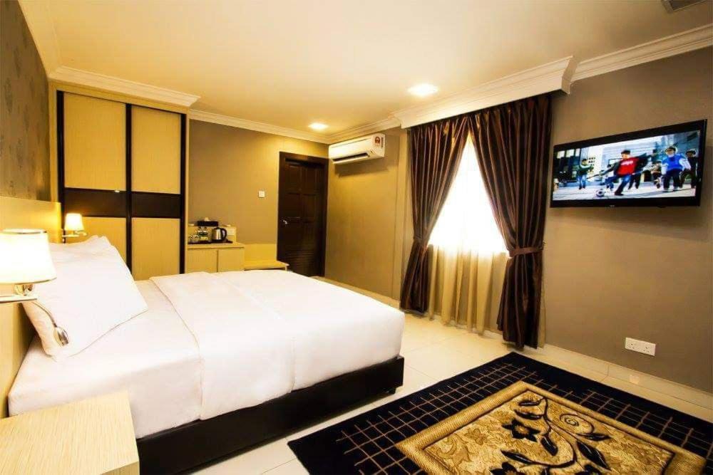 New Kesuma Villa Exclusive Stay Parit Raja Exterior foto